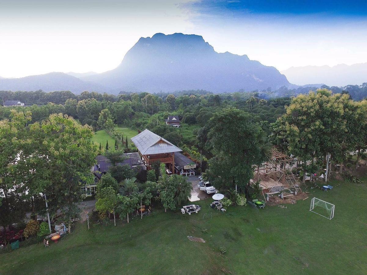 The Teak Resort Chiangdao Chiang Dao Dış mekan fotoğraf